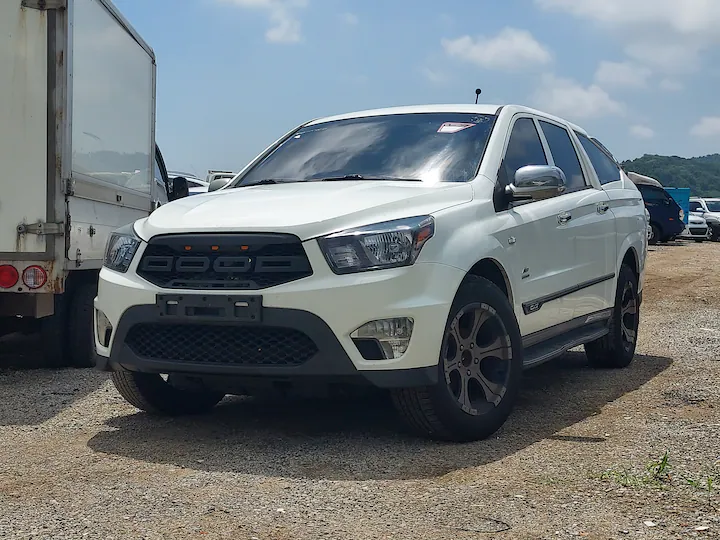 2012 KGM Korando Sports